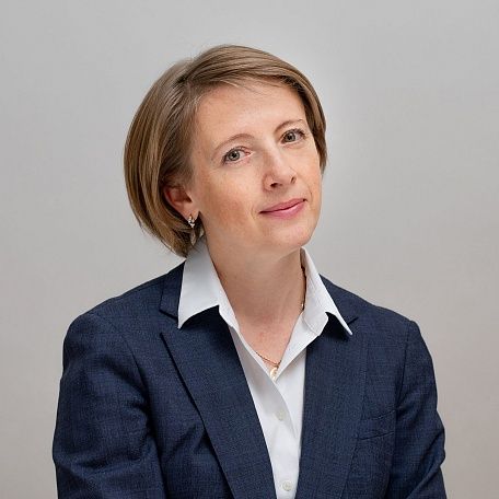 Шустова Оксана Александровна